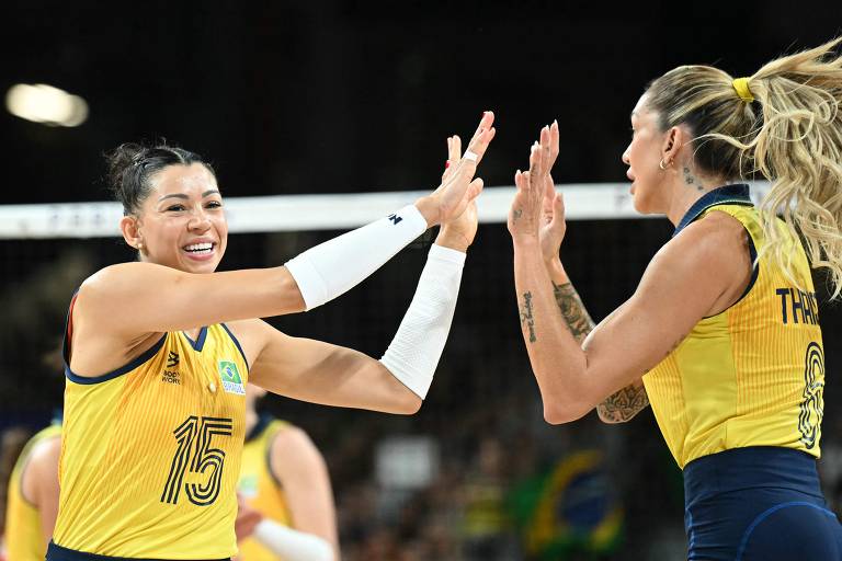 Disputa do bronze entre Brasil e Turquia no vôlei feminino