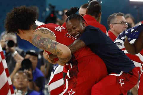 Seleção feminina de basquete salva EUA, que ficam em 1º nas Olimpíadas