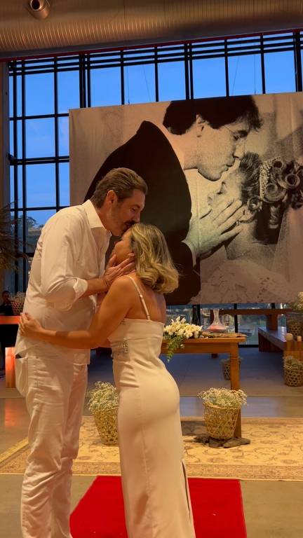 Alê Costa homenageia a mulher, Ângela