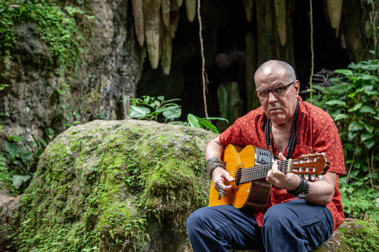 O violonista baiano Cézar Mendes