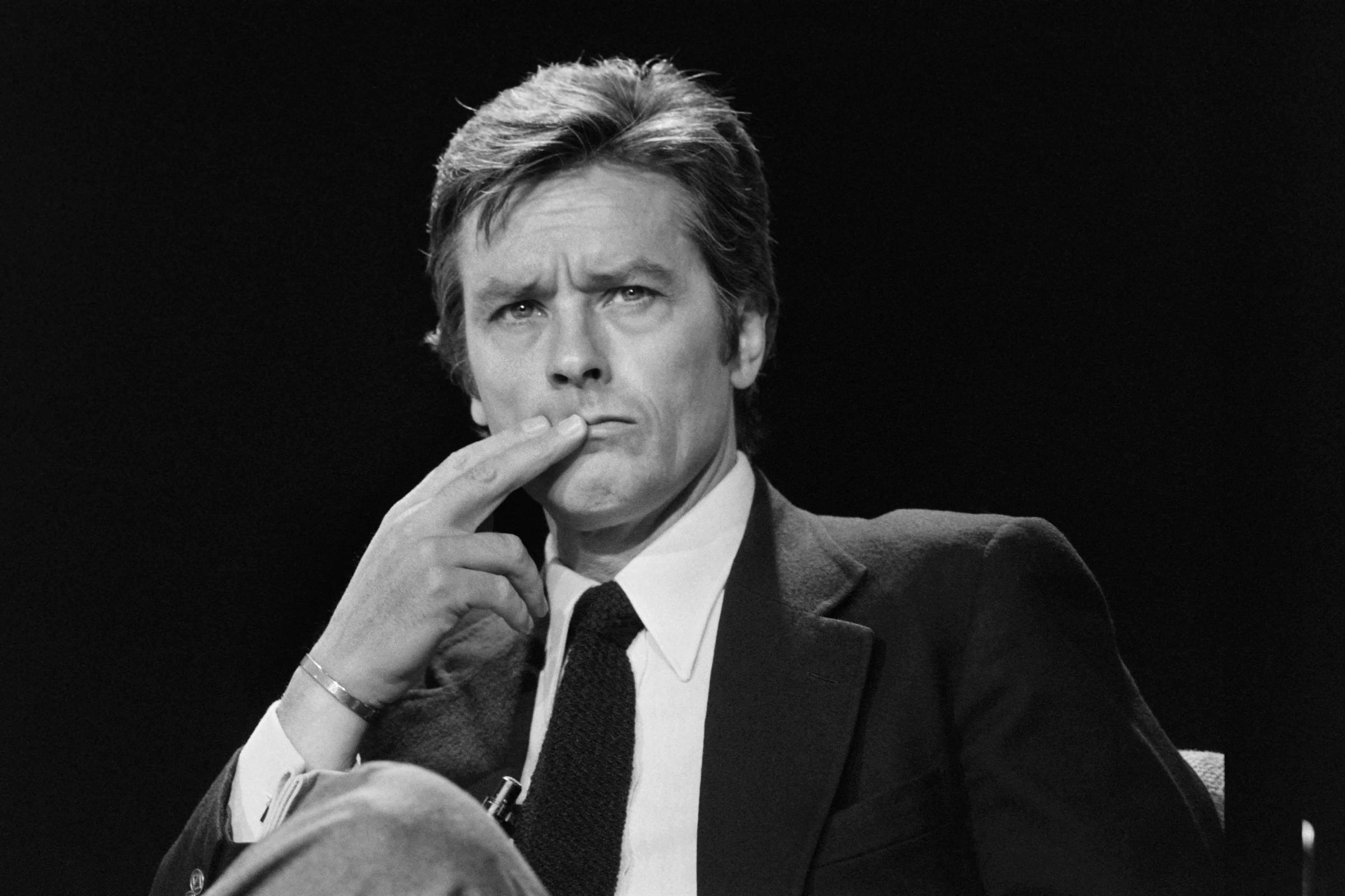 Alain Delon sufre problemas de salud y quiere la eutanasia – 18/08/2024 – Fotógrafo