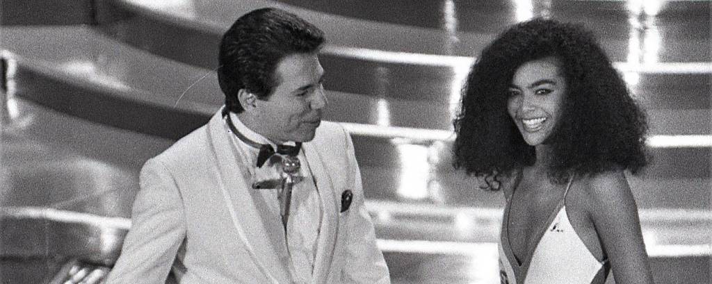 Silvio Santos ao lado da gaúcha Deise Nunes, vencedora do Miss Brasil em 1986