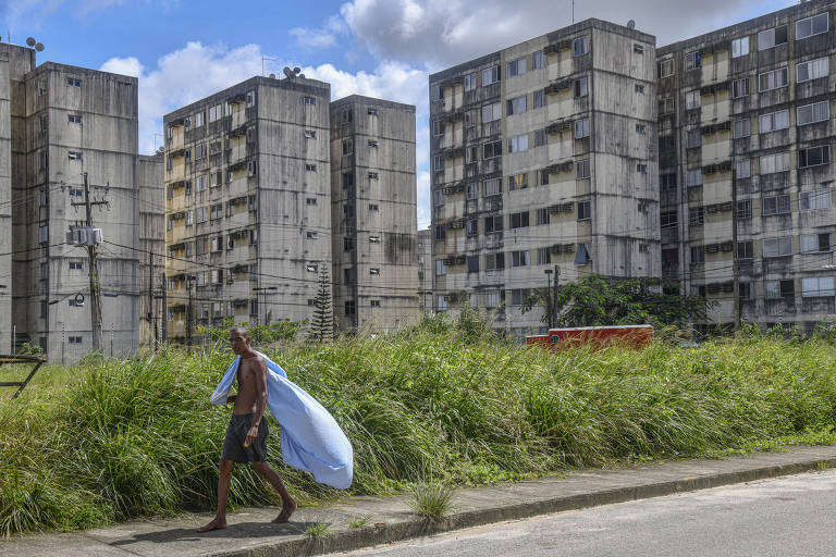 Refinaria Abreu e Lima faz uma década sem combater poluição