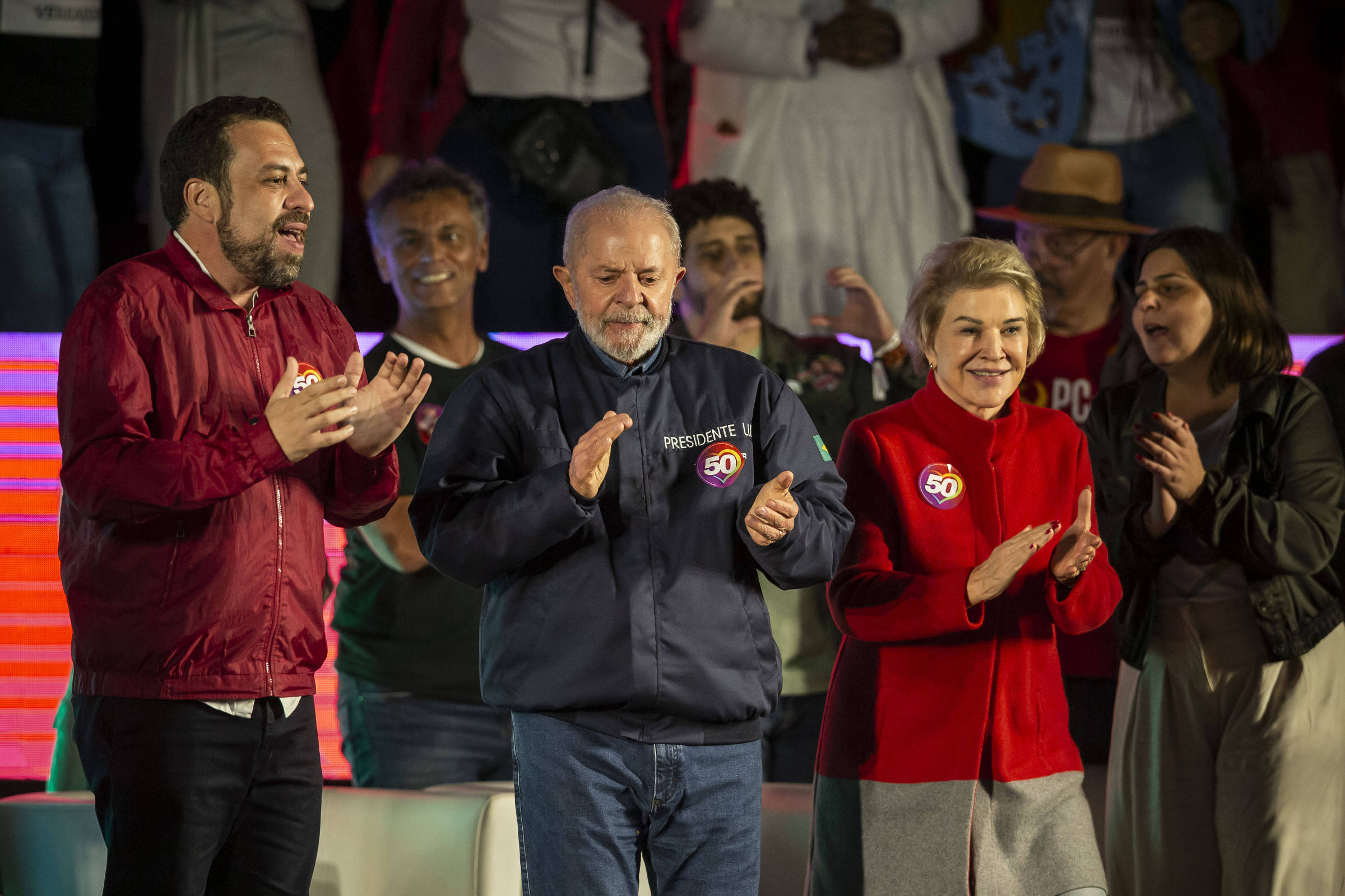 Painel: Doação do PT para Boulos atropela instância partidária e gera crítica interna