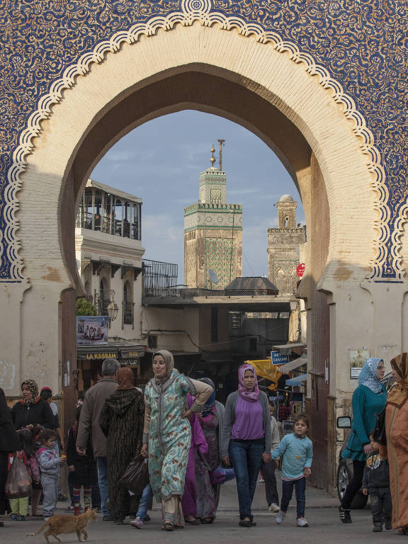 Bab Boujloud, um dos portões que dão acesso à medina de Fez, no Marrocos