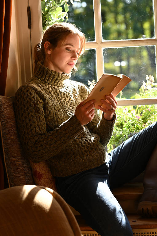 Lou de Laâge em cena do filme 'Golpe de Sorte em Paris', de Woody Allen