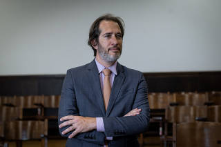 LAVAGEM DE DINHEIRO