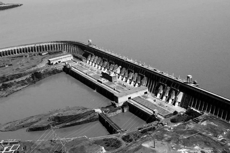 Sociedade banca ações pouco transparentes de Itaipu
