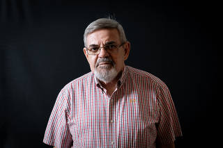 UMA VERTIGEM VISIONÁRIA - BRASIL: NUNCA MAIS