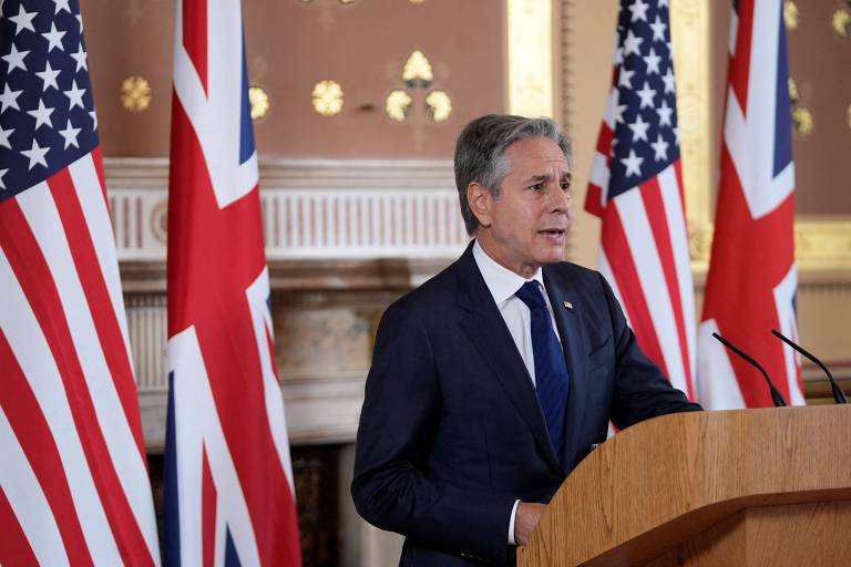 O secretário de Estado dos EUA, Antony Blinken, durante entrevista coletiva conjunta com o secretário de Relações Exteriores da Grã-Bretanha, David Lammy, em Londres, Grã-Bretanha
