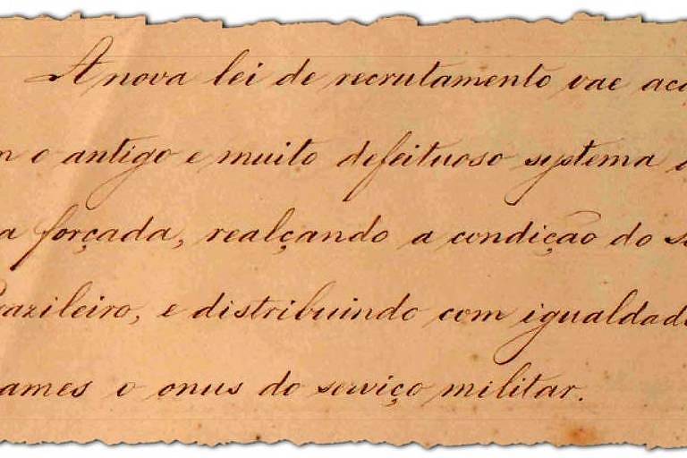 Trecho de discurso antigo transcrito em um papel