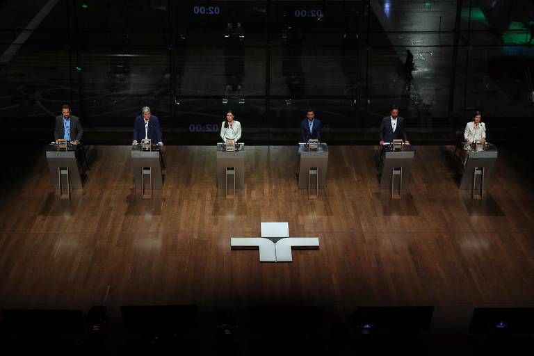 Candidatos à Prefeitura de São Paulo em debate na TV Cultura