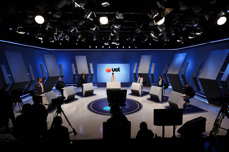 Veja imagens do debate RedeTV/UOL entre os candidatos à Prefeitura de São Paulo