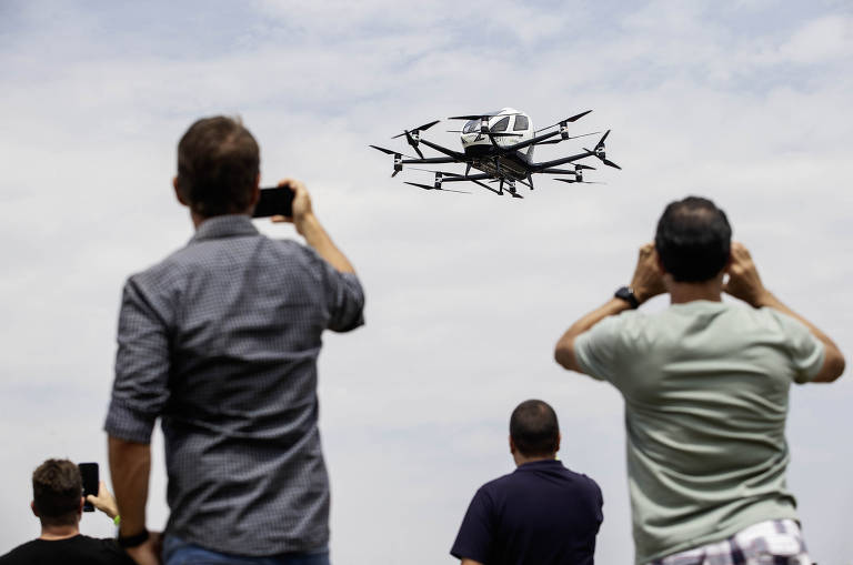 A autorização emitida pela Anac é voltada para pesquisa e desenvolvimento. Por isso, a empresa ainda não está autorizada a transportar passageiros