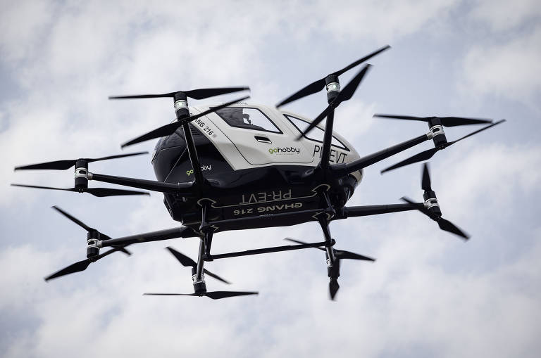 A aeronave é avaliada no Brasil em cerca de US$ 600 mil (quase R$ 3,4 milhões)