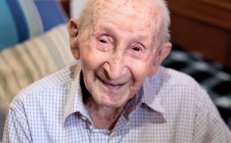 Primo Olivieri tem 110 anos e foi mecânico da aeronáutica
