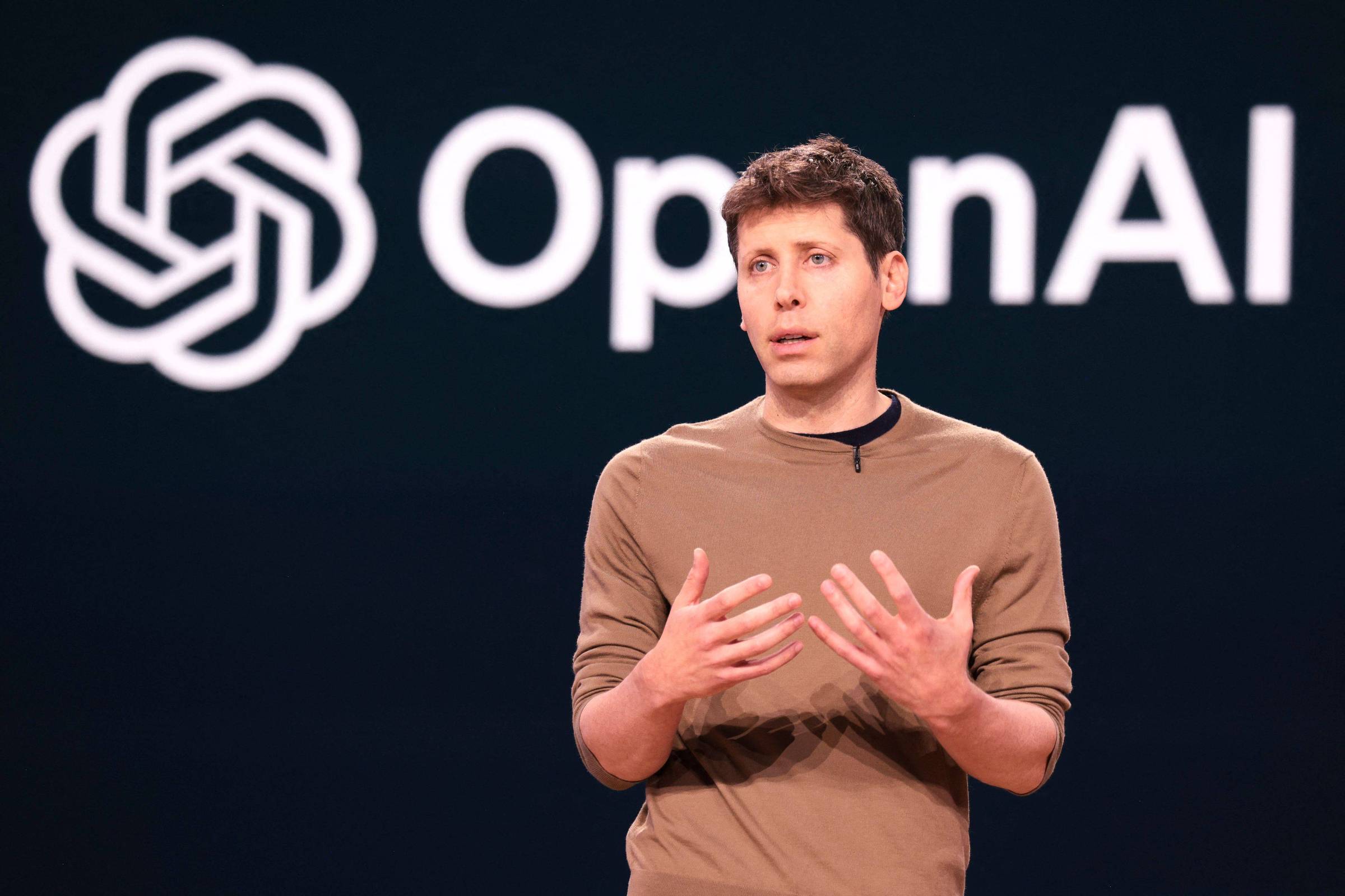 Sam Altman: Como ele consolida poder na OpenAI em 2024