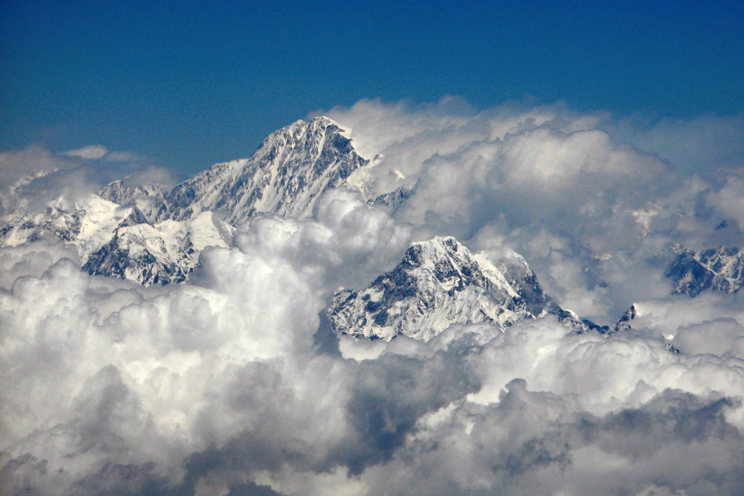 Mount Everest grows faster than expected – 01/10/2024 – Science