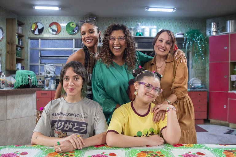 Veja imagens do sitcom 'Tô Nessa'