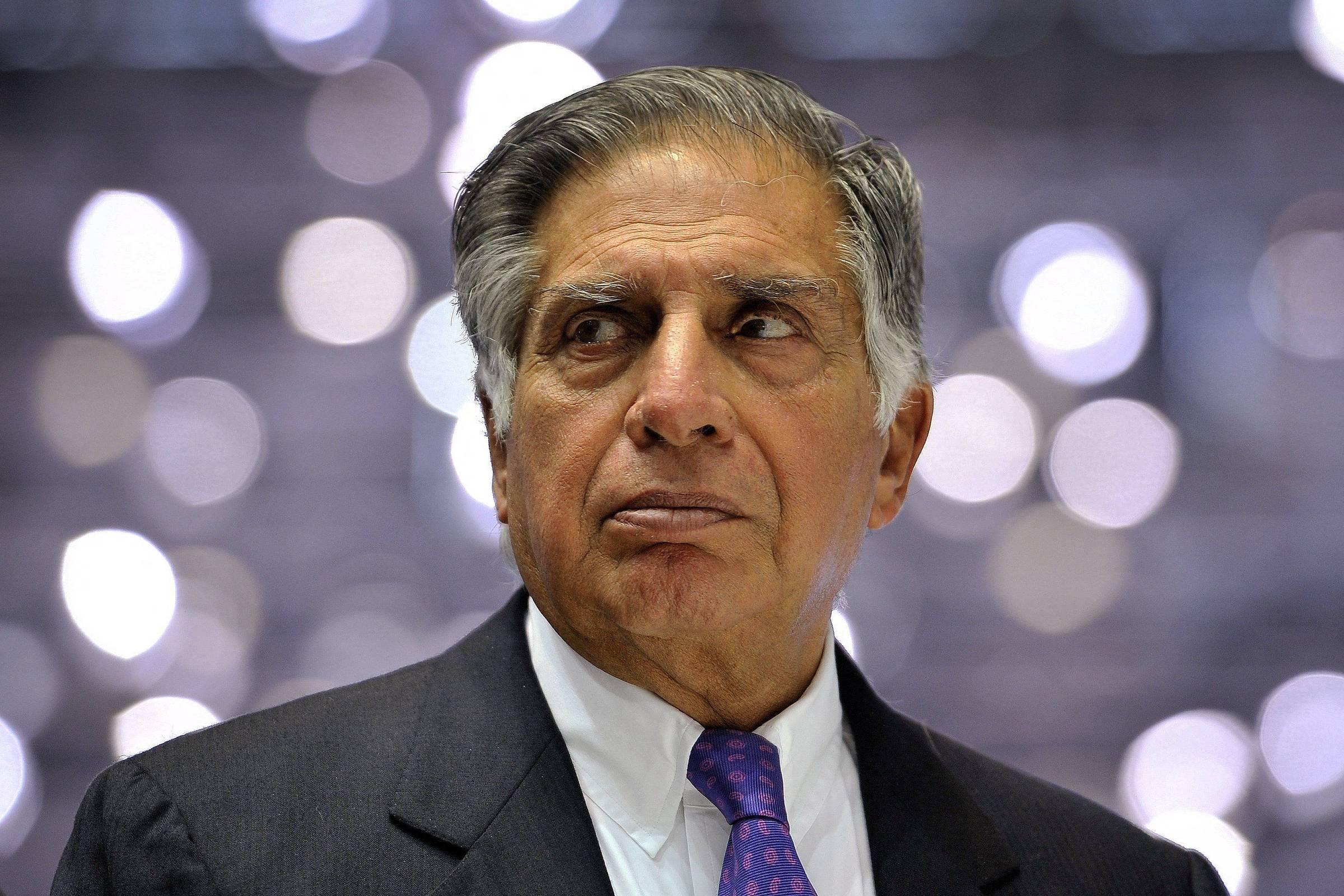 Morre Ratan Tata, ícone empresarial da Índia, aos 86 anos