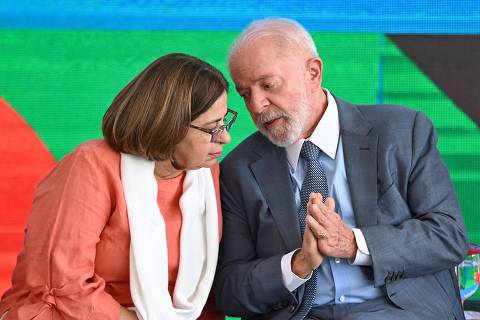 Cida nega insatisfação de Lula com sua gestão e diz que demissão não foi por 'incompetência'