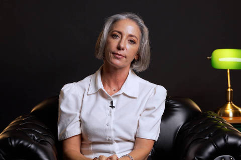'Instinto materno' é noção ideológica e deve ser questionada, diz Vera Iaconelli na CasaFolha