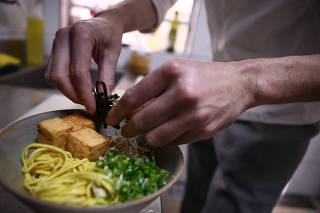 Restaurant serves sushi-like bites prepared with soy in Sao Paulo