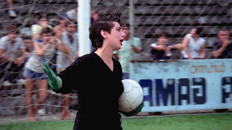 Cena do filme 'Onda Nova: Gayvotas Futebol Clube', de Ícaro C. Martins e José Antonio Garcia