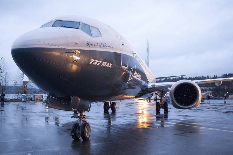 Boeing oferece aumento salarial de 35% em quatro anos para encerrar greve nos EUA