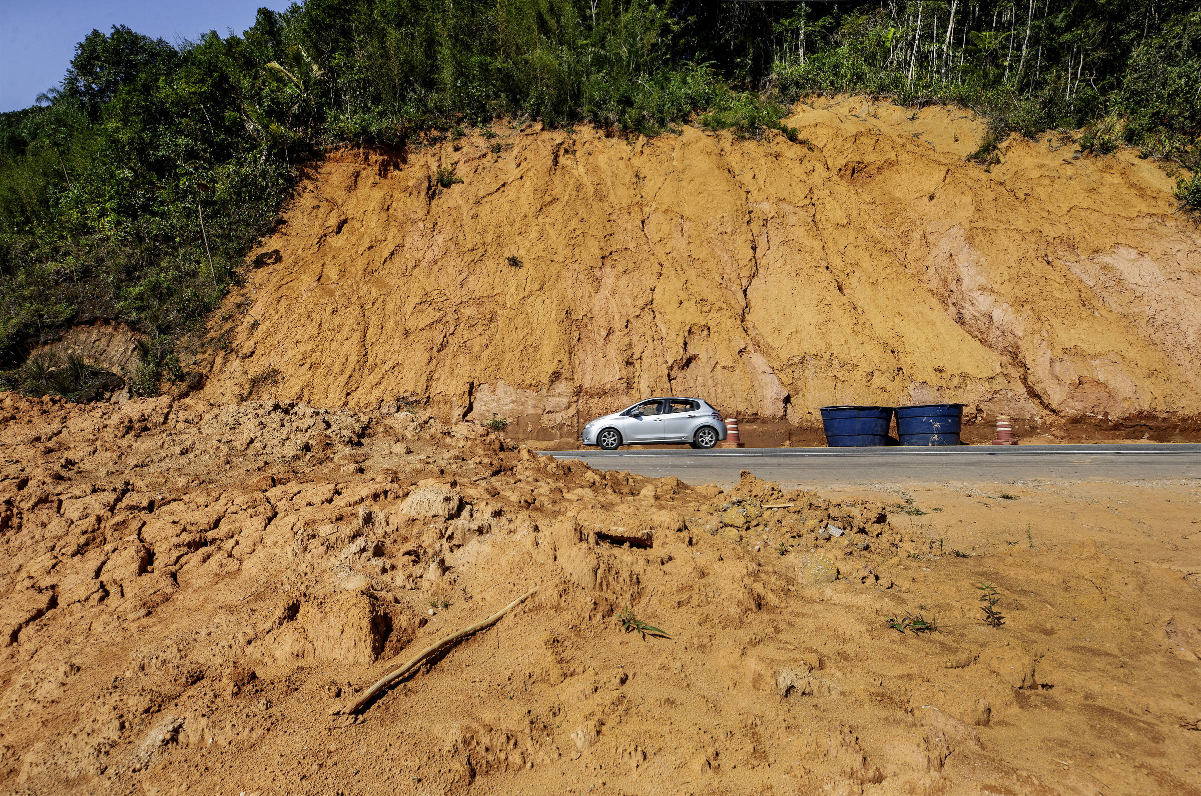 Ocupações Ilegais e Clima: R$ 305 Milhões em Gastos na BR-101