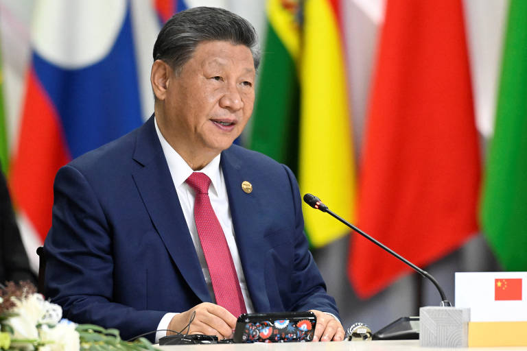 O líder chinês Xi Jinping participa da reunião de formato estendido da cúpula do Brics em Kazan, na Rússia