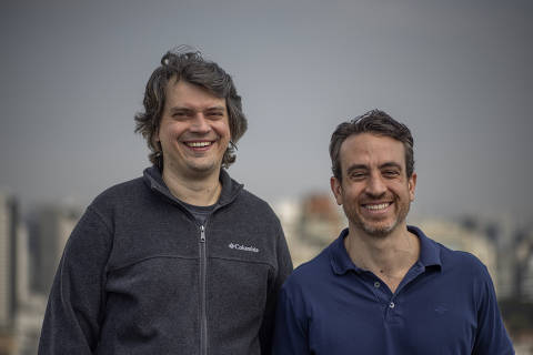 SAO PAULO, SP - 29 JULHO : LETRUS - Os socios Luis Junqueira e Thiago Rached, fundadores da Letrus, posam para foto em Pinheiros, Sao Paulo, em 29 de julho de 2024. (Foto: Renato Stockler)******PREMIO EMPREENDEDOR SOCIAL 2024******