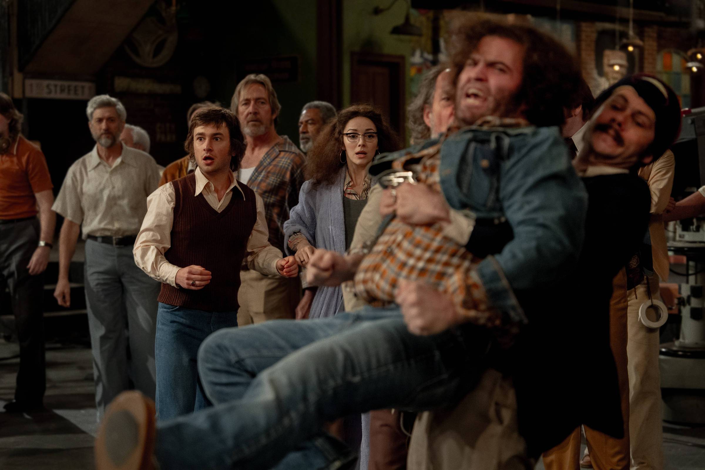 'Saturday Night Live' Filme reencena sua estreia caótica 26/10/2024