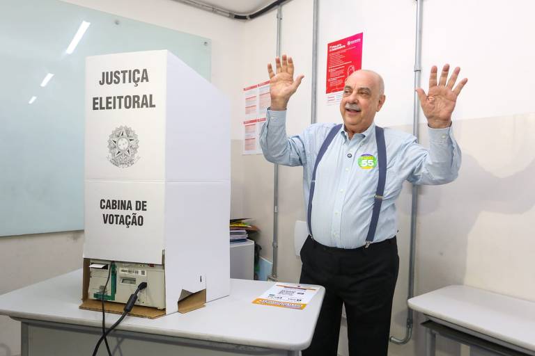 Fuad Norman venceu a disputa pela prefeitura de Belo Horizonte neste domingo (27) com 53,73% dos votos válidos