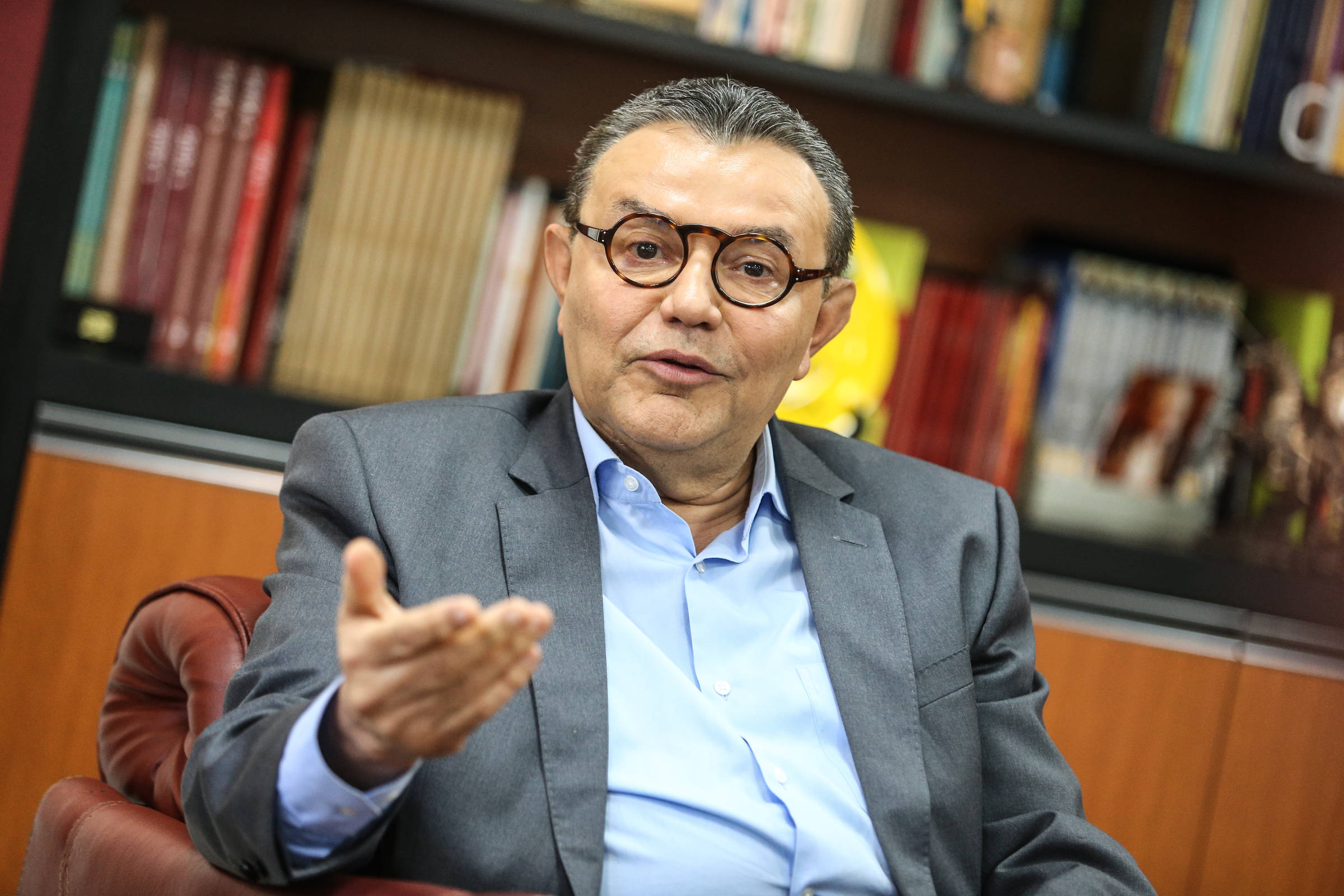 Presidente do PSB critica apoio de parlamentares do partido a CPI do INSS