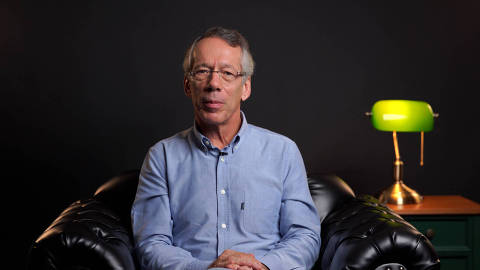 Candido Bracher participa de gravacao para a CasaFolha, no estudio da TV Folha, em Sao Paulo