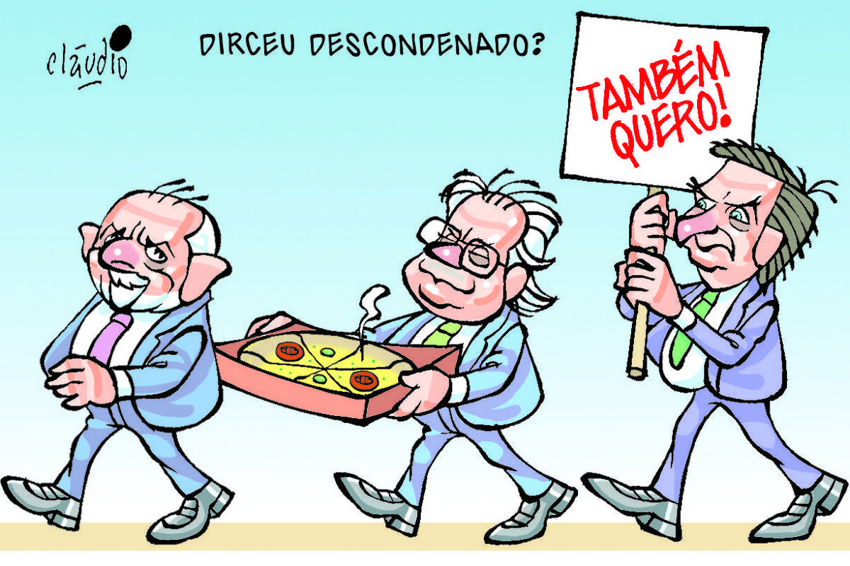 “Dirceu descondenado?” é o título da charge. O desenho mostra Lula, o ex-ministro José Dirceu e o ex-presidente Jair Bolsonaro caminhando. Lula caminha e olha para o leitor. José Dirceu caminha e carrega uma caixa com uma pizza. Bolsonaro caminha e segura um cartaz com as palavras “Também quero!”.