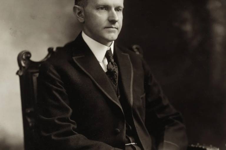 Calvin Coolidge, 30º presidente dos Estados Unidos, promoveu políticas de crescimento econômico durante a década de 1920