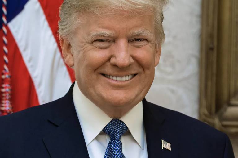 O 45º presidente dos EUA e candidato republicano à reeleição, Donald Trump, teve uma política controversa e agressiva quanto à imigração, comércio internacional e mudanças climáticas