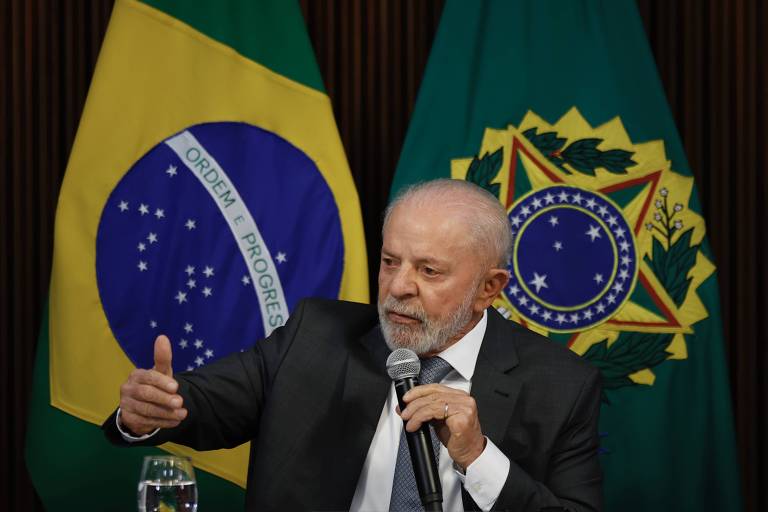 Decreto de Lula cria novas regras para uso de força pelas polícias