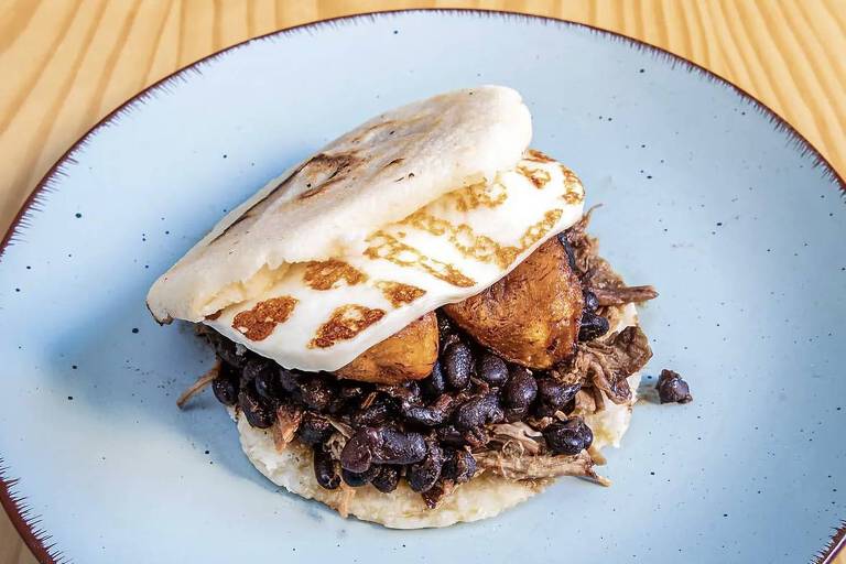 Arepa colombiana