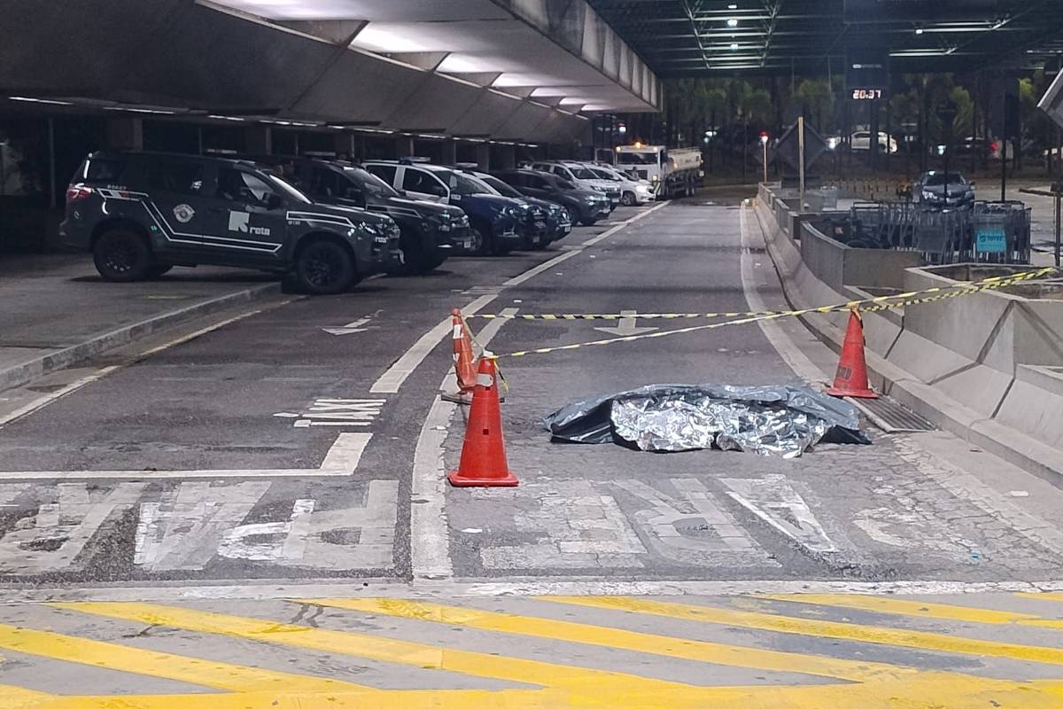 Promotores denunciam policiais civis e integrantes do PCC por lavagem de dinheiro e corrupção