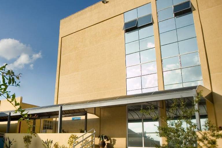 Faculdade impede criação de grupos estudantis com nomes de Marielle Franco e Luiz Gama