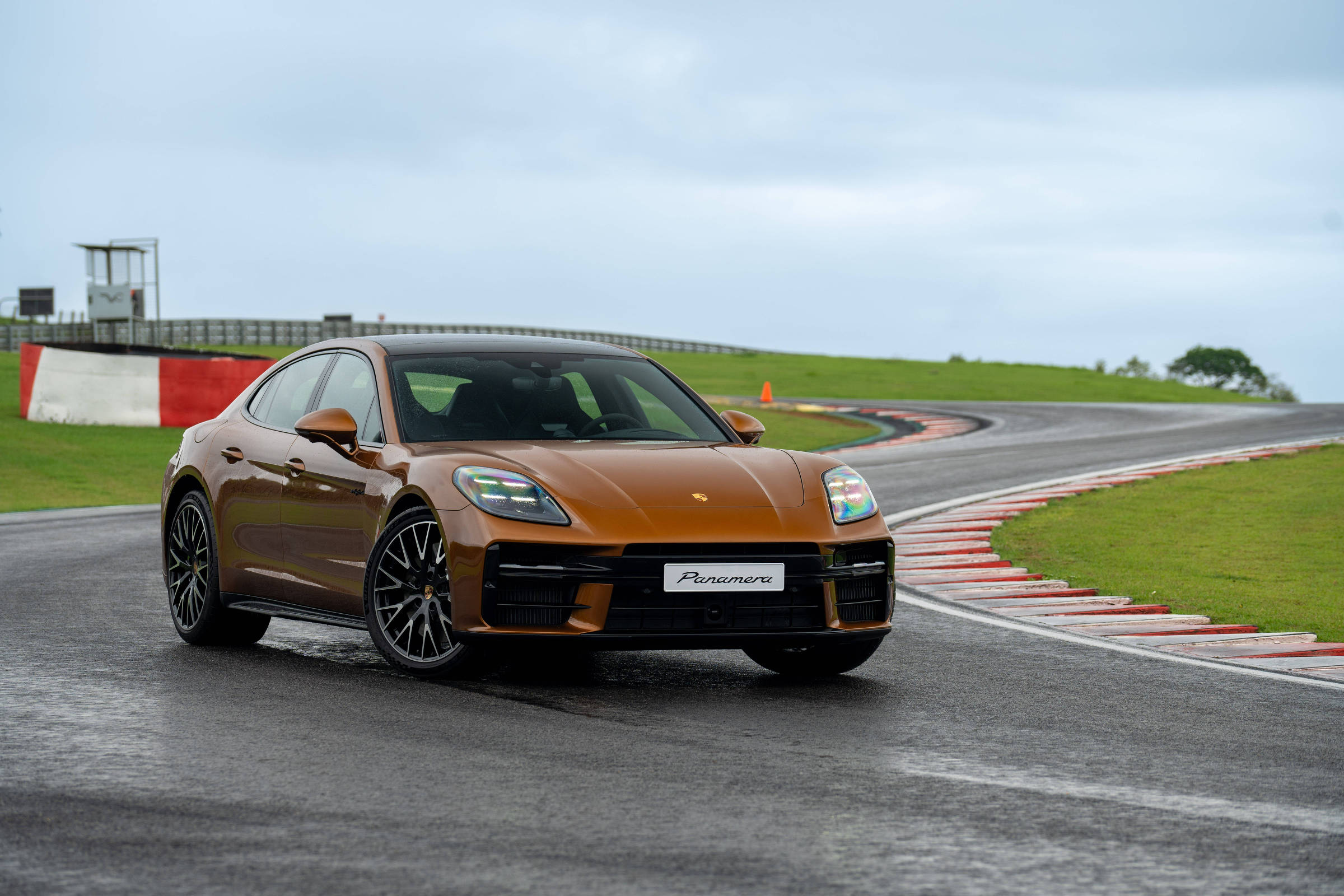 Ranking Folha Mauá 2025: BYD e Porsche fazem disputa inusitada em segmento com poucas opções