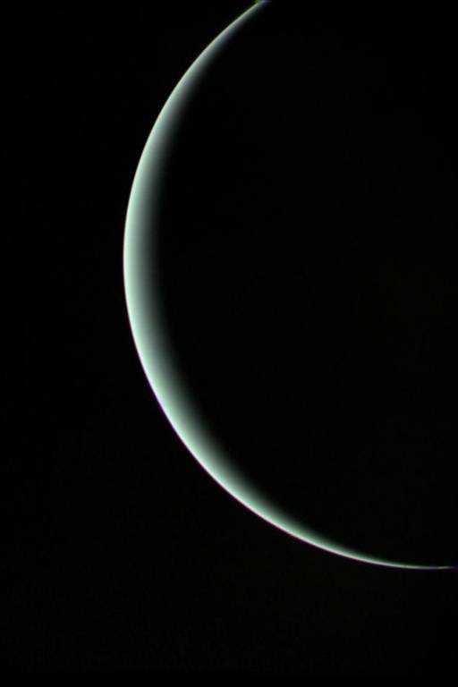 Imagem da Voyager-2 na passagem por Urano, em 1986