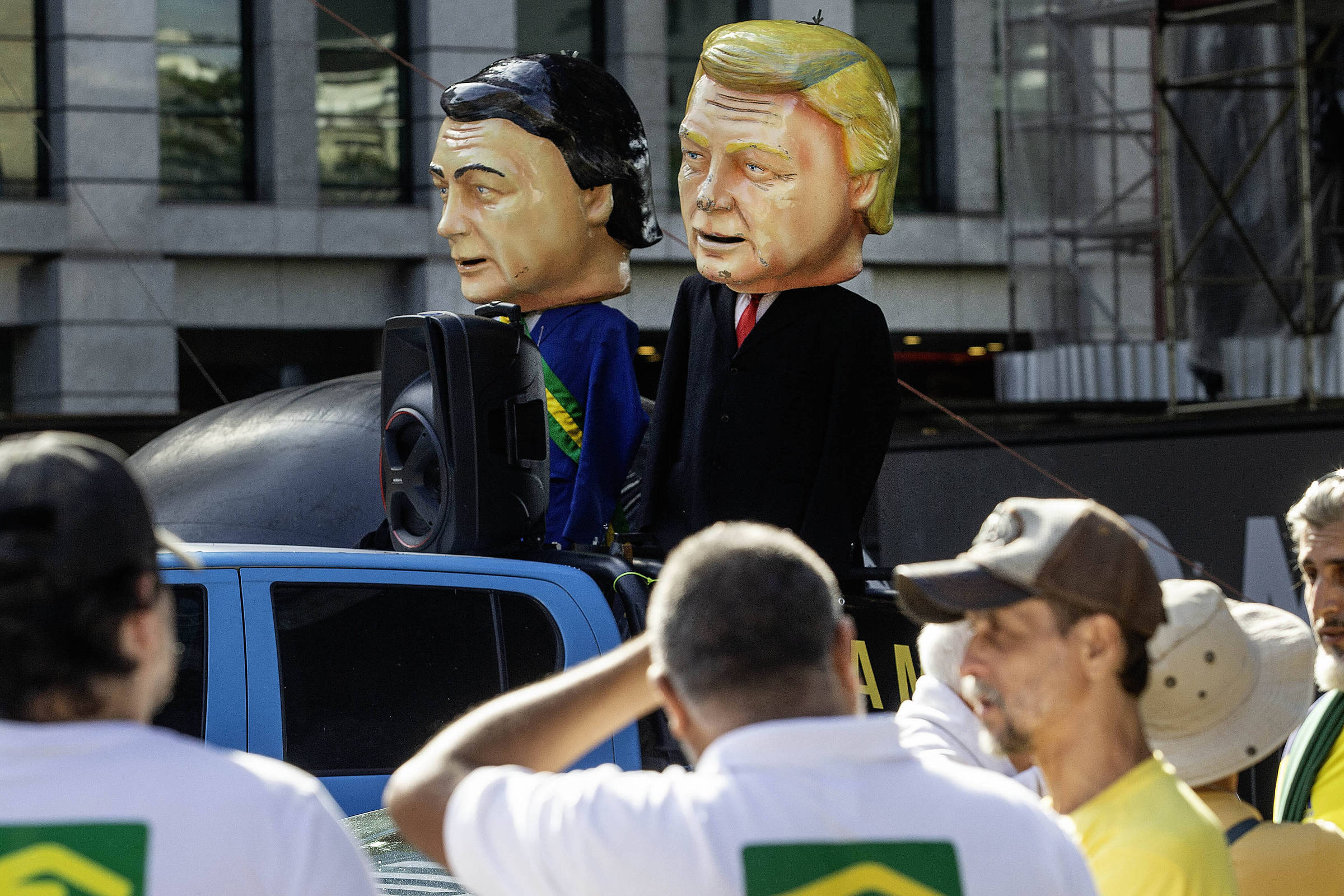 A chantagem de Trump matou o bolsonarismo moderado?