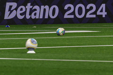 Torcedor tem mais chance de ver bets do que a bola rolando no Campeonato Brasileiro