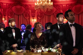 From left: President-elect Donald Trump, Linda McMahon, Elon Musk and Vivek Ramaswamy attend an America First Policy Institute gala at Mar-a-Lago, TrumpÕs residence and private club in Palm Beach, Fla., where he has been deciding on appointments to his administration at break-neck speed, Nov. 14, 2024. (Haiyun Jiang/The New York Times)