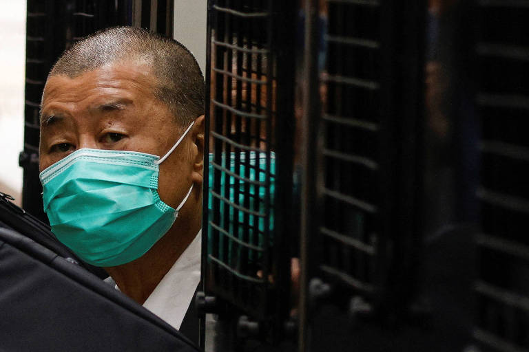 Defendi a liberdade com meu jornal, diz ativista de Hong Kong durante julgamento