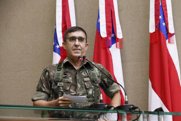 O General Estevam Cals Theóphilo, ex-chefe do Comando de Operações Terrestres, teria consentido com o apoio militar ao golpe com participação das Forças Especiais do Exército, caso Bolsonaro assinasse a ordem